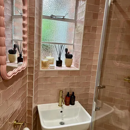 Bishy Hill Town House In *