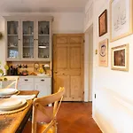 Bishy Hill Town House In *