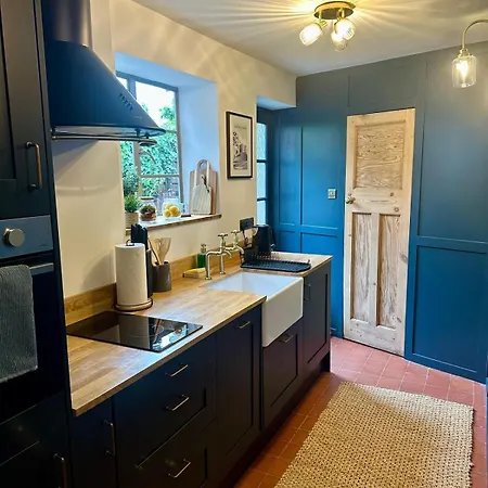 Bishy Hill Town House In *