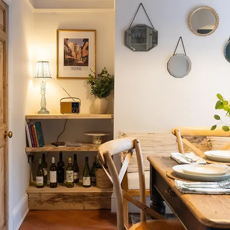 Ferienhaus Bishy Hill Town House In